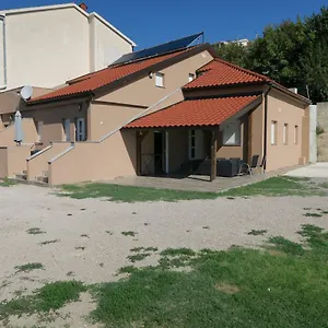 Family Apartment Baška